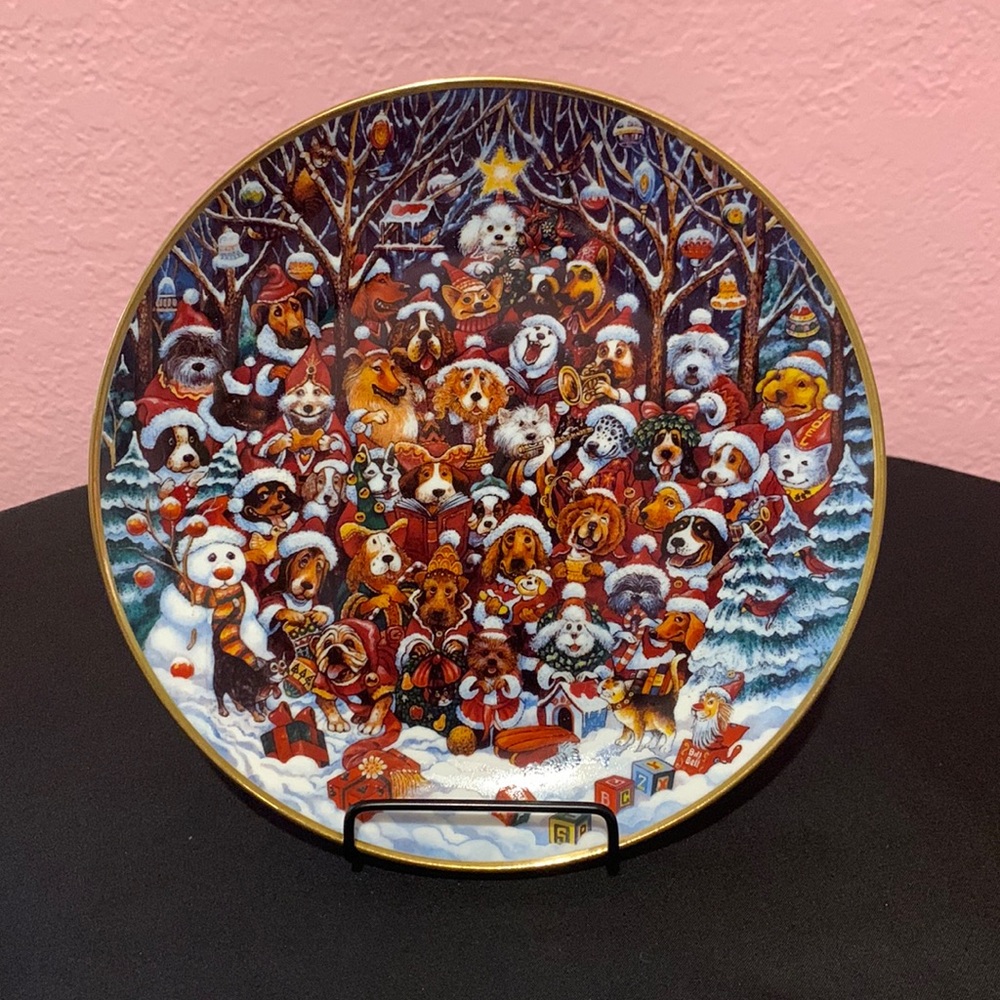 1254. 🎁 Franklin Mint Santa Paws Decorative Plate